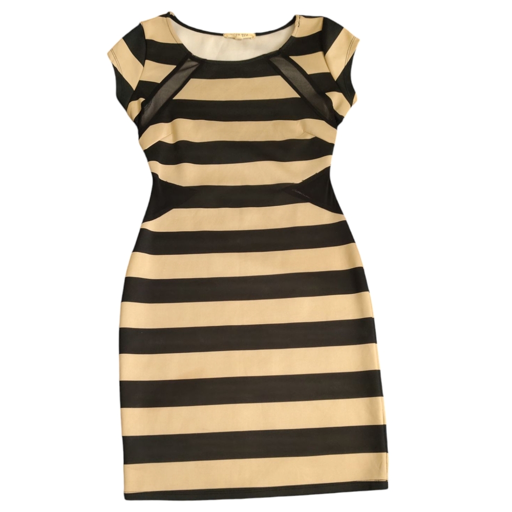Black and Cream Pleated Sheath Mini Dress